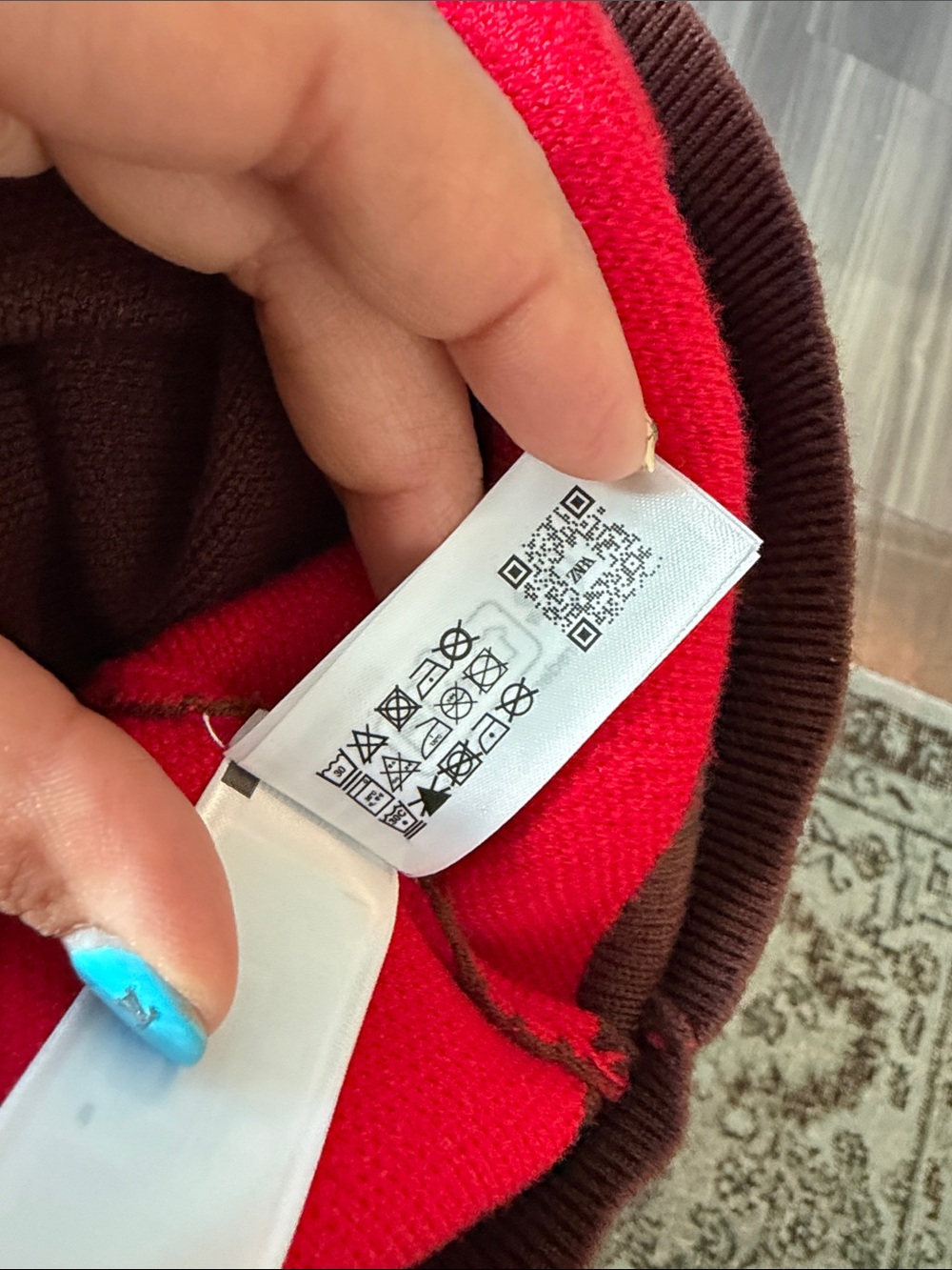 Zara Women's Red and Brown Striped V-Neck Sweater - Picture 6 of 7